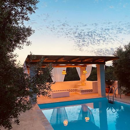 Traditional Trullo With Private Pool Near Ostuni Villa Exterior foto
